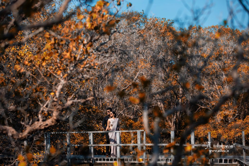 outdoor couple photoshoot