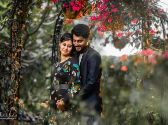 Couple Experiences Sruthi Mani