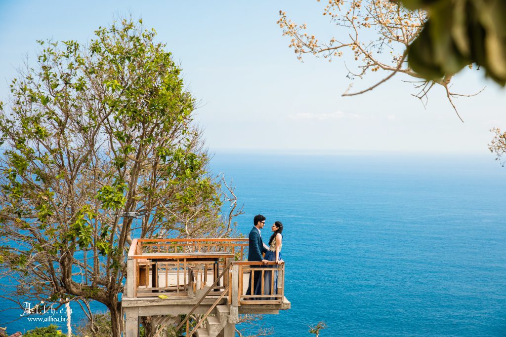 outdoor couple photoshoot