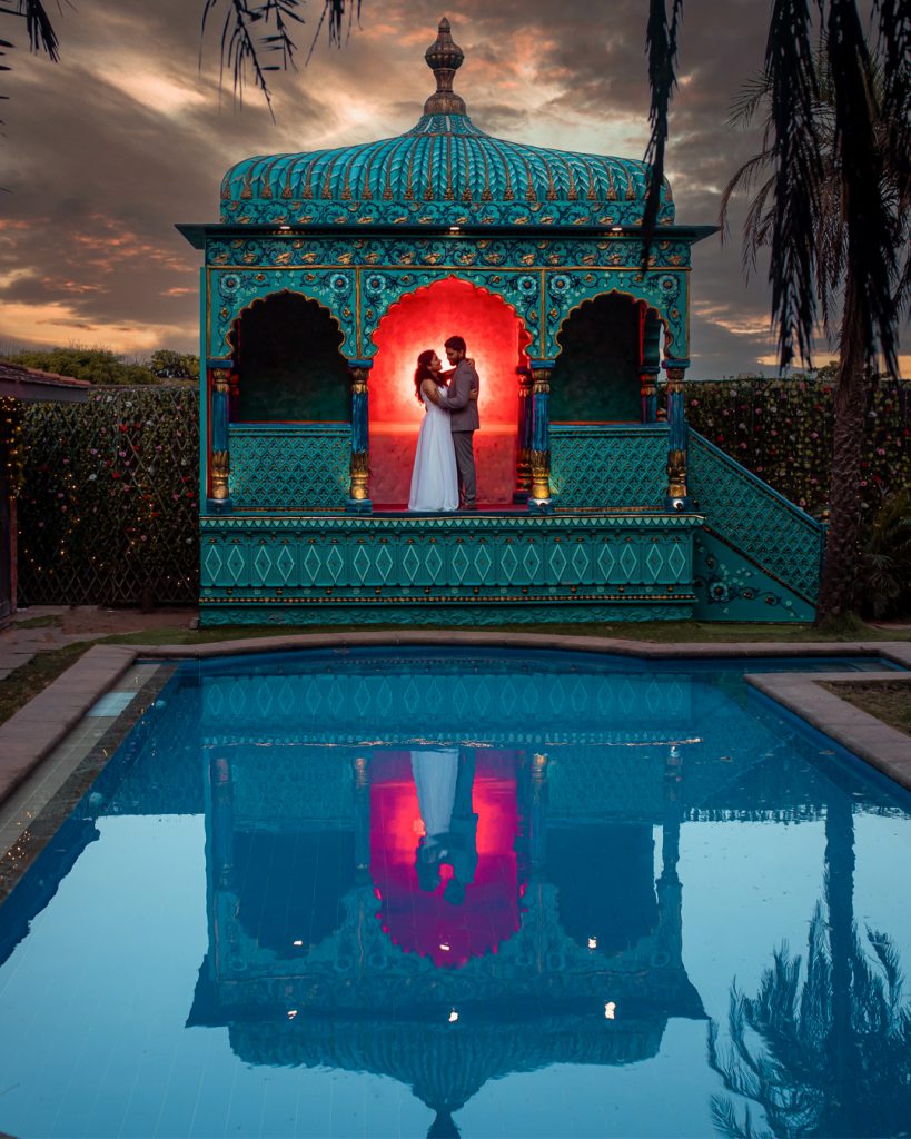 outdoor couple photoshoot