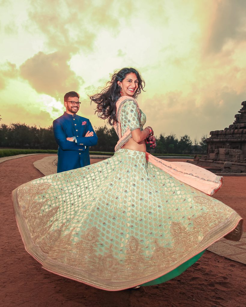 outdoor couple photoshoot